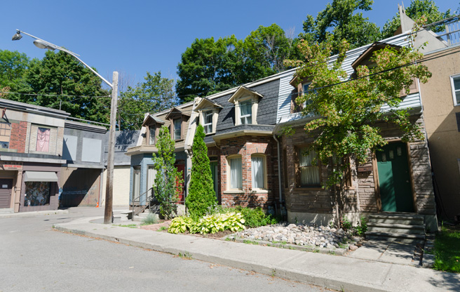 degrassi-set-annotation-2